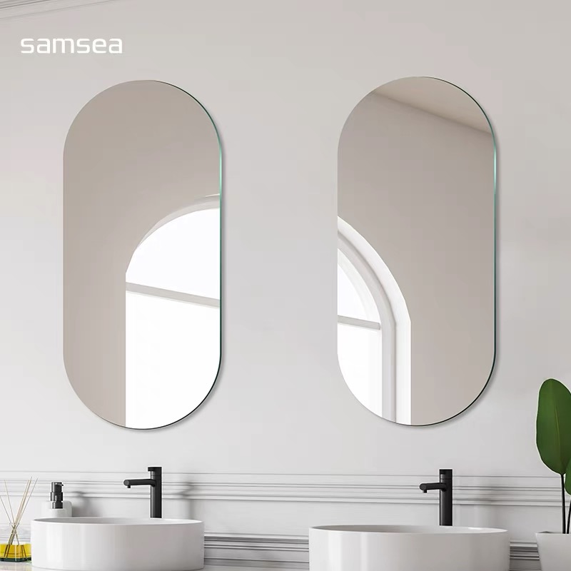 Gương không viền trang trí bàn trang điểm nhà tắm hình con nhộng GDT017 thích hợp treo trên tường nhà vệ sinh.